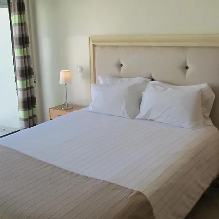 Pomba Branca * Albufeira